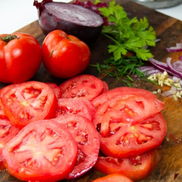 Summer garden tomato salad